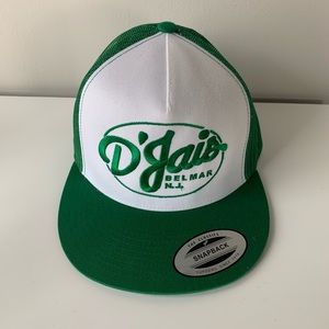 Djais SnapBack